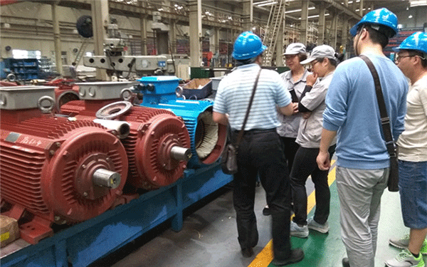 西安重型机械研究所（西安西重所）潘总一行莅临西玛电机集团考察合作。