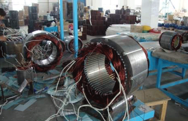 西安电机厂技术人员详解：直流电机与步进电机的区别。